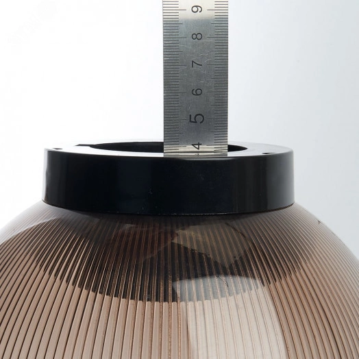 Светильник НТУ-02-60-255 Шар d=250мм призма дымчатый Е27 на трубу IP44