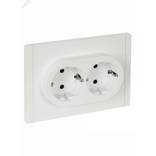 FORTE&PIANO Розетка 2-местная с заземлением с защитными шторками безвинтовое крепление 16А FP223 белый IEK