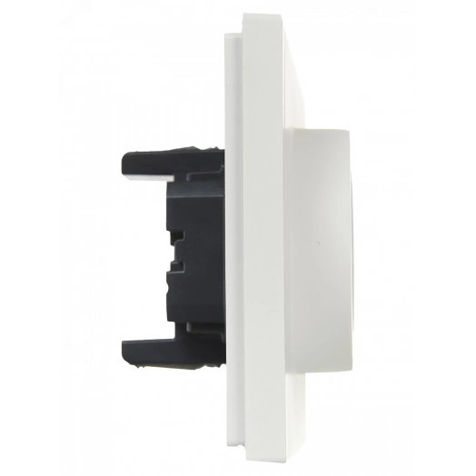 FORTE&PIANO Розетка 2-местная с заземлением с защитными шторками безвинтовое крепление 16А FP223 белый IEK