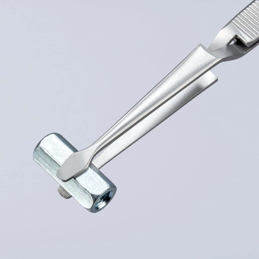 Пинцет крестовидный трапециевидные зазубренные губки L-160 мм пружинная сталь хромированный