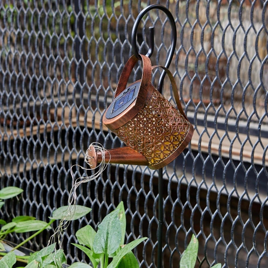 Садовый светильник на солнечной батарее Лейка 36 светодиодов Теплый белый свет 1*АА Ni-Mh аккумулятор в комплекте IP44 TM Uniel USL-S-822/PT210 SPRINKLER