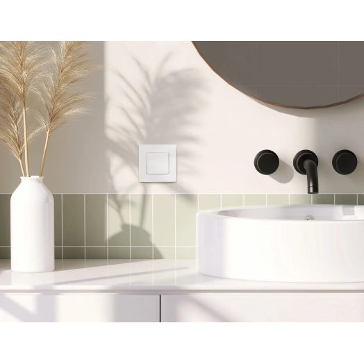 Переключатель одноклавишный IP44 - Legrand Etika - 10А 250В безвинтовые зажимы - белый