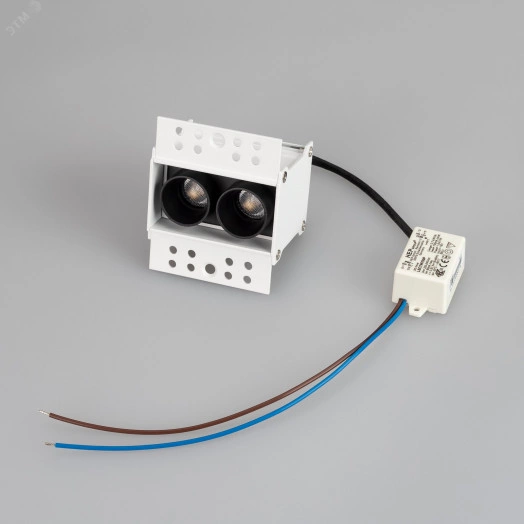 Светильник MS-ORIENT-BUILT-TRIMLESS-TC-S38x67-5W Warm3000 (WH-BK, 30 deg, 230V) (ARL, IP20 Металл, 5 лет)