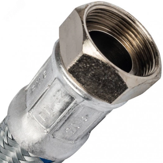 Подводка гибкая для воды 1 1/4' ВН длина 100 см