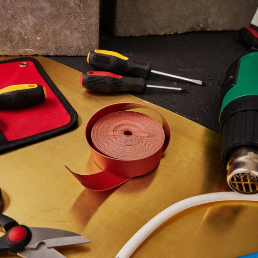 Клемма СМК 3х2 проходная разветвительная 3 полюса, с монтажной площадкой (1 ввод, 2 вывода на полюс), (5 шт./уп.), REXANT