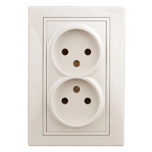 Розетка Intro Plano 1-204-02 без заземления двойная 2х2P, 16А-250В, IP20, СУ, Plano, слоновая кость