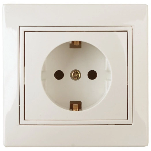 Розетка Intro Plano 1-206-02 с заземлением 2P+E Schuko со шторками, 16А-250В, IP20, СУ, слоновая кость