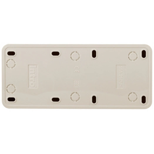 Розетка Intro Quadro 2-205-11 без заземления трехместная 3х2P, 16А-250В, IP20, ОУ, сосна
