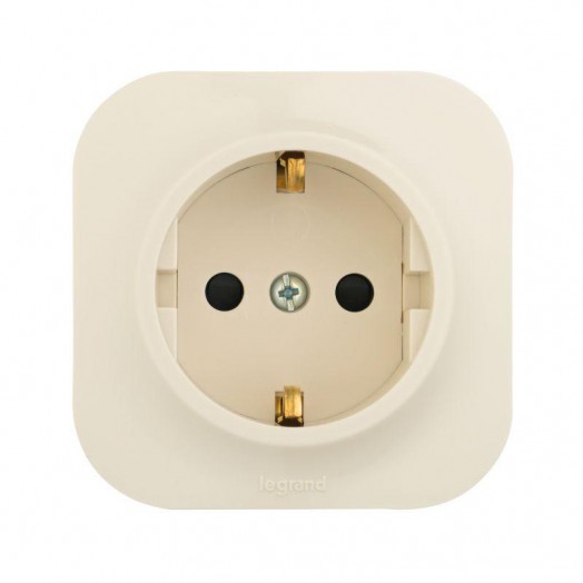 Розетка 1-м ОП Quteo 16А IP20 250В 2P+E с заземл. защ. шторки сл. кость Leg 782250