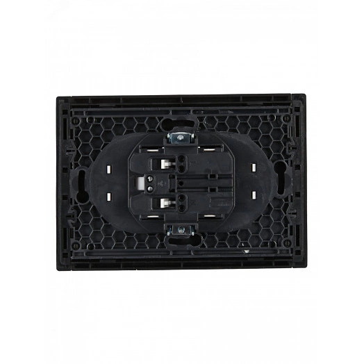 FORTE&PIANO Розетка 2-местная без заземления с защитными шторками безвинтовое крепление 10А FP125 черный IEK