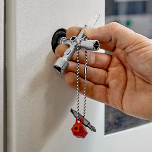 Profi-Key 4-лучевой крестовой ключ для стандартных шкафов и систем запирания L-90 мм KN-001104