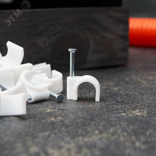 Крепеж кабеля круглый 10 мм, белый (50 шт/уп)