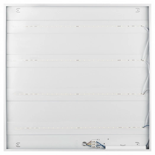 Светильник светодиодный SPO-640-3-6K-32 32Вт 6500К 3200Лм IP40 588х588х19 матовый грильято