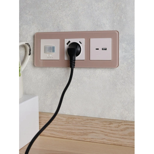 BRITE Рамка 3 поста РУ-3-2-Бр стекло дымчатый RE IEK