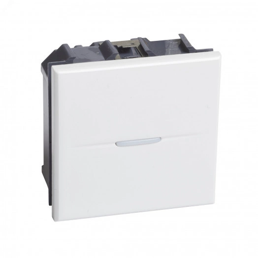 Axolute. Кнопка аксиальная одноклавишный 10А 250В. Винтовые клеммы. 2 модуля. Цвет Белый