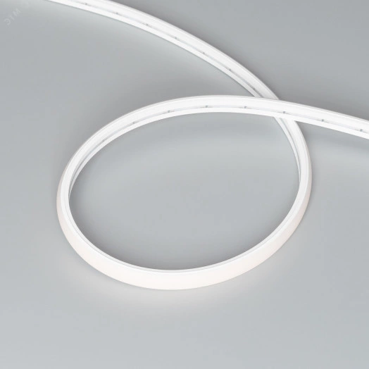 Лента герметичная MOONLIGHT-TOP-X320-11x7мм 24V Warm2300 (10 W/m, IP65, CSP, 5м, wire x2) (Силикон)