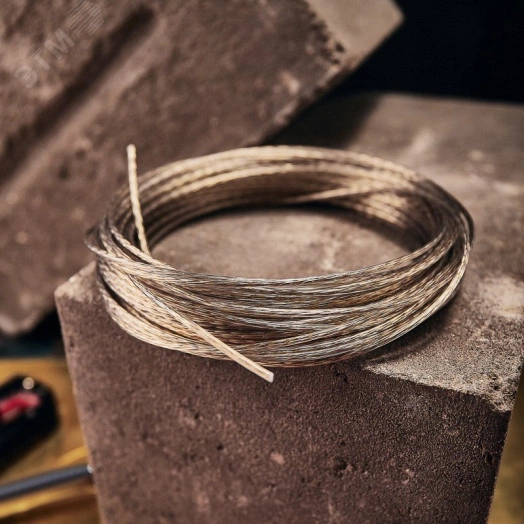 Трос стальной в ПВХ оплетке d=2.5 мм. прозрачный (20 м)