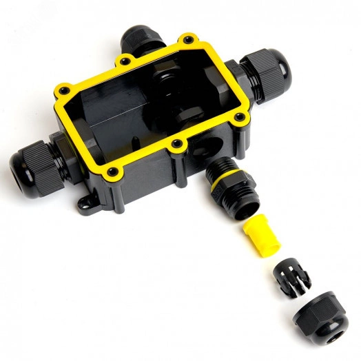 Коробка распределительная водонепроницаемая 4 выхода, с клеммой в комплекте,