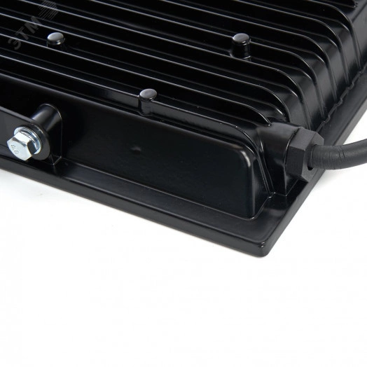 Прожектор светодиодный ДО-100w 4000К 9000Лм IP65 черный