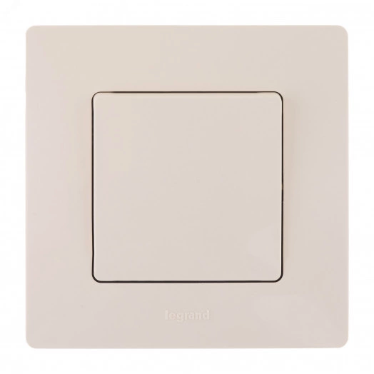 Переключатель одноклавишный IP44 - Legrand Etika - 10А 250В безвинтовые зажимы - слоновая кость
