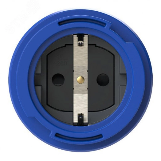 Розетка встр 16А/250V/2P+E/IP68 фланец 75х75 мм   подпружиненная крышка NAUTILUS