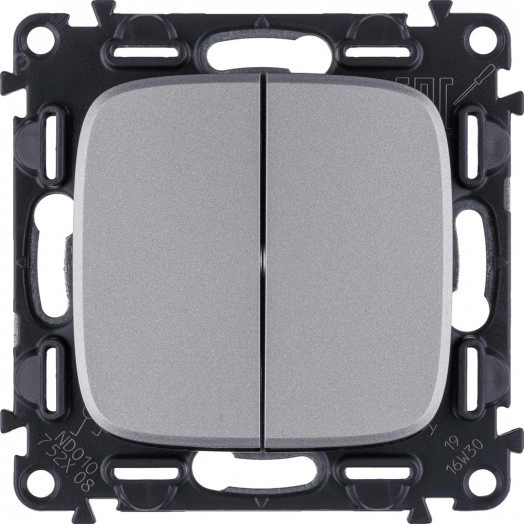 Valena ALLURE Переключатель двухклавишный 10А 250В с лицевой панелью Безвинтовые зажимы Алюминий