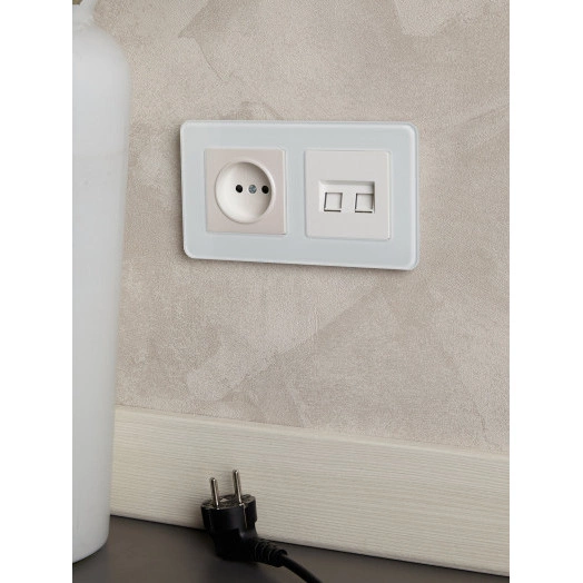 BRITE Рамка 2 поста РУ-2-2-Бр стекло белый RE IEK