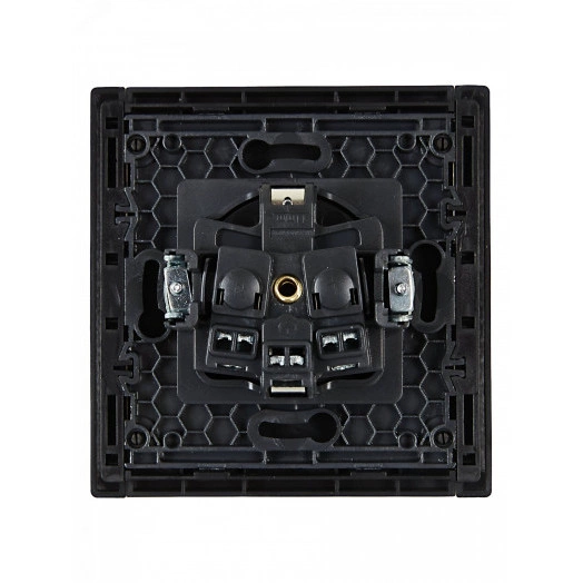 FORTE&PIANO Розетка 1-местная с заземлением с защитными шторками винтовое крепление 16А FP115 черный IEK