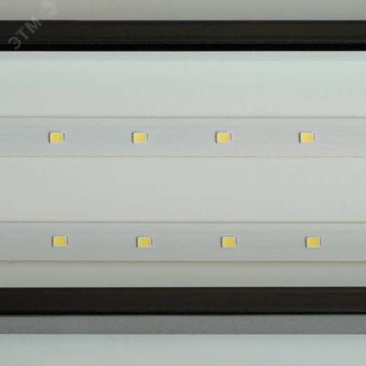 Светильник светодиодный ДПО-30вт 4000К 2400Лм линейный рассеиватель матовый в стальном корпусе черный Feron.ONE