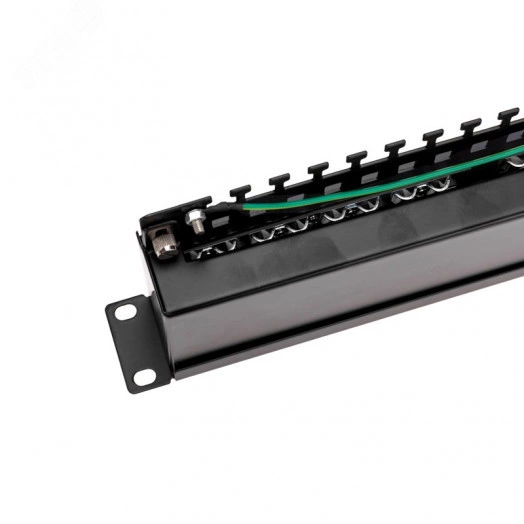 Панель коммутационная 19 дюймов 1U 24 порта STP RJ-45 CAT 5e