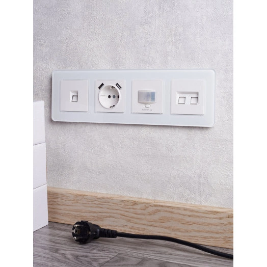 BRITE Рамка 4 поста РУ-4-2-Бр стекло белый RE IEK