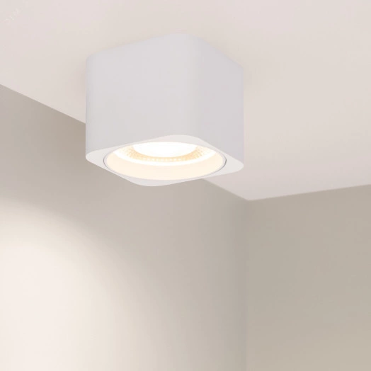Светильник SP-DICE-S78x78-10W Day4000 (WH, 24 deg, 230V) (IP54 металл, 5 лет)