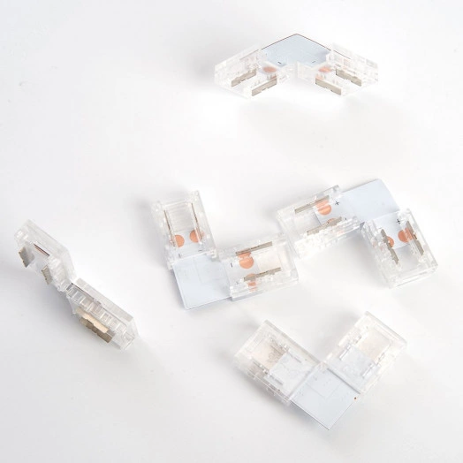 Соединитель угловой 12мм для ленты LS530