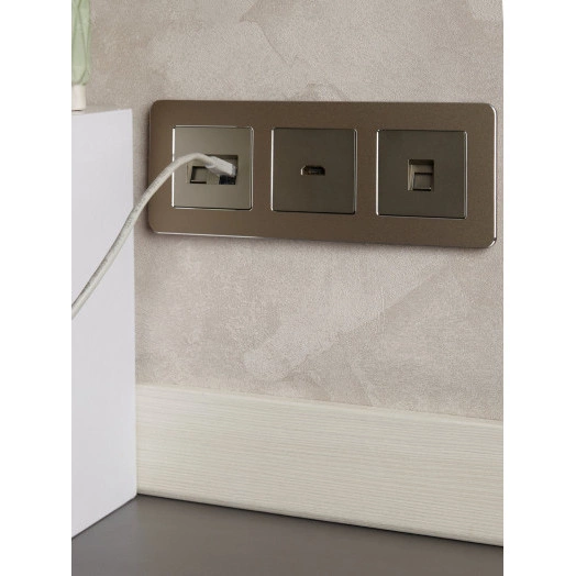 BRITE Розетка компьютерная RJ45 кат.6 РК11-БрШ шампань IEK