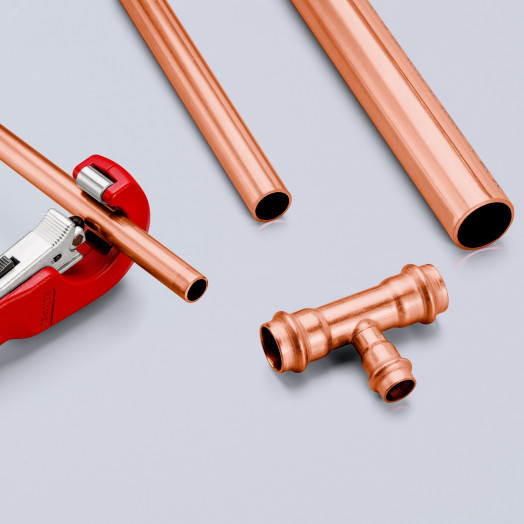 Труборез для стали и цветных металлов TubiX рез: d 6 - 35 мм (1/4-1 3/8) толщина стенок до 2 мм L-260 мм с держателем для торгового оборудования KN-903102SB