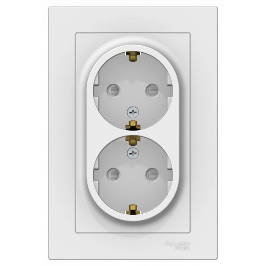 ATLASDESIGN РОЗЕТКА двойная с заземлением со шторками, 16А, в сборе, ЛОТОС
