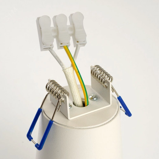 Светильник ДПО GU10 без лампы белый