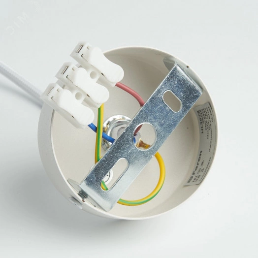 Светильник ДСО GX53 без лампы на подвесе белый