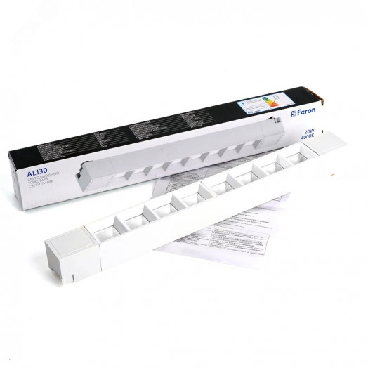 Светильник светодиодный трековый на шинопровод ДПО-20w 4000К белый