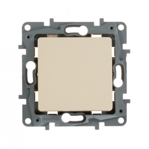 Механизм выключателя 1-кл. СП Etika 10А IP20 250В 10AX безвинт. зажимы сл. кость Leg 672301