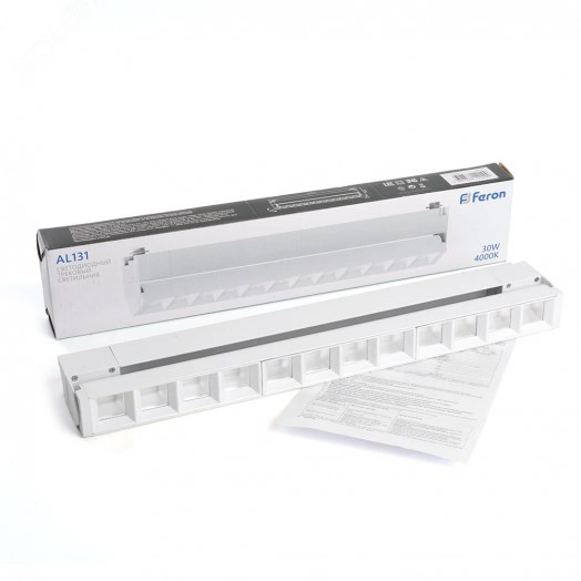 Светильник светодиодный трековый на шинопровод ДПО-30w 4000К белый