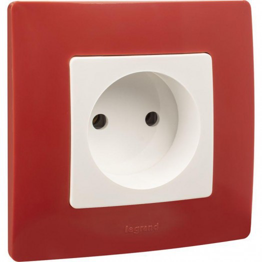 Механизм розетки 1-м СП Etika 16А IP20 250В 2P без заземл. немецк. стандарт винт. клеммы бел. Leg 672220