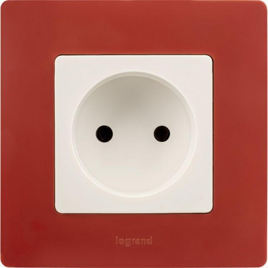 Механизм розетки 1-м СП Etika 16А IP20 250В 2P без заземл. немецк. стандарт винт. клеммы бел. Leg 672220