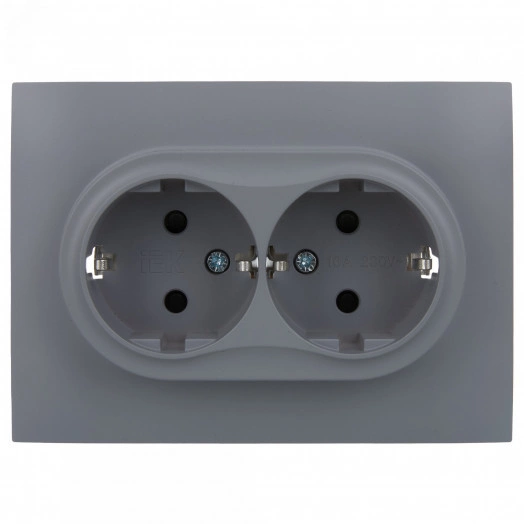 SKANDY Розетка 2-местная с заземлением с защитными шторками 16А в сборе SK-R07Gr серый IEK