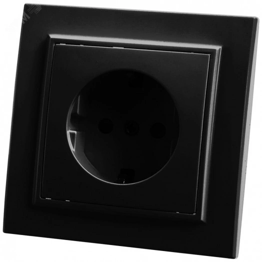 Розетка одноместная с/з,с защитной шторкой,250В, 16А,  серия Эрна, черный Stekker