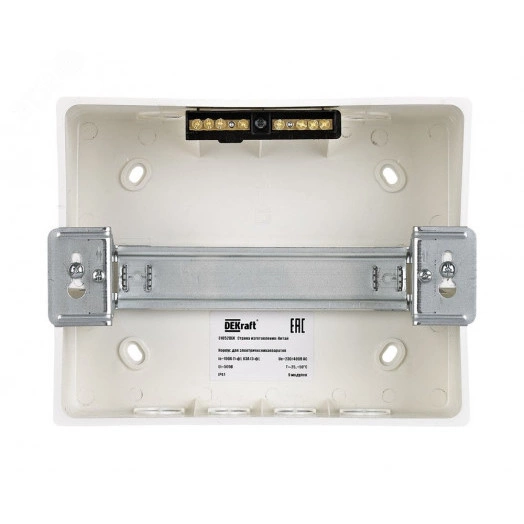 Корпус пластиковый встраиваемый прозрачная дверь 1 ряд 9 мод. IP41 ЩРВ-П