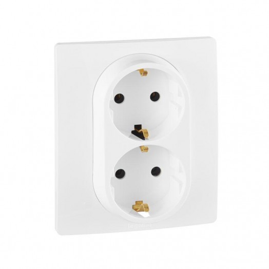Розетка 2-м СП Etika 16А IP20 250В 2P+E с заземл. немецк. стандарт винт. клеммы в сборе бел. Leg 672223 Розетка 2-м СП Etika 16А IP20 250В 2P+E с заземл. немецк. стандарт винт. клеммы в сборе бел. Leg 672223