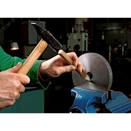 Крейцмейсель DIN 6451, ширина резца 9 мм, (23 x 13) x 250 мм, плоско-овальный профиль, полировка