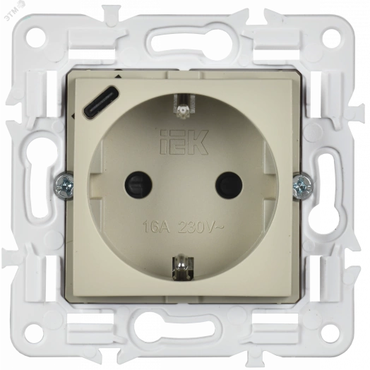 SKANDY Розетка с заземлением с защитными шторками 16А с USB C 18Вт SK-R17B бежевый IEK