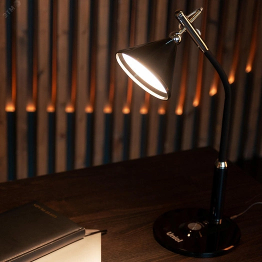 Светильник настольный 8W Сенсорный выключатель TLD-569 Black/LED/400Lm/2700-5500K/Dimmer Черный